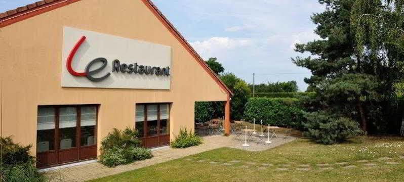 Campanile Moulins Avermes Eksteriør billede